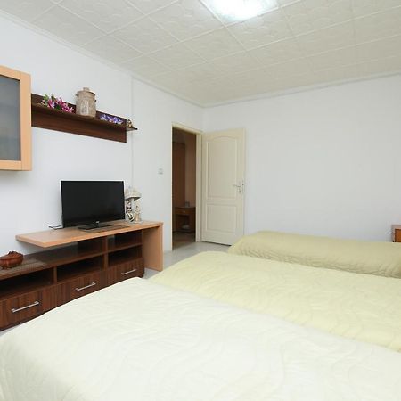 Apartman Aleksandar 클라도보 외부 사진